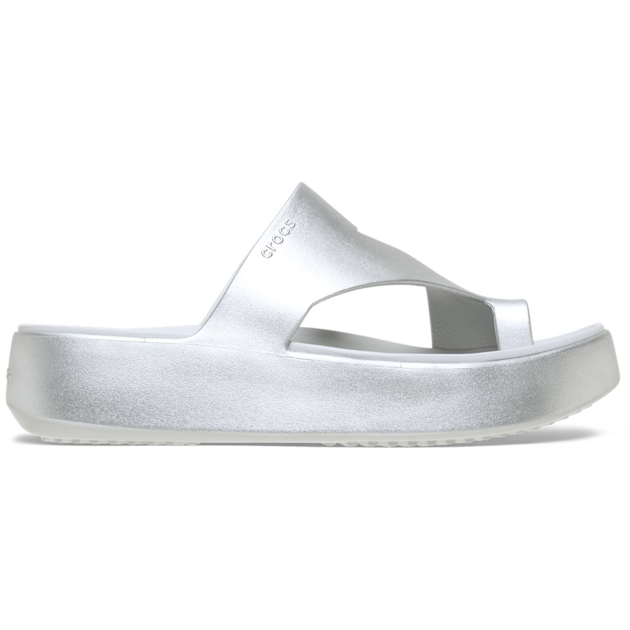 Getaway Metallic Platform Toe Loop